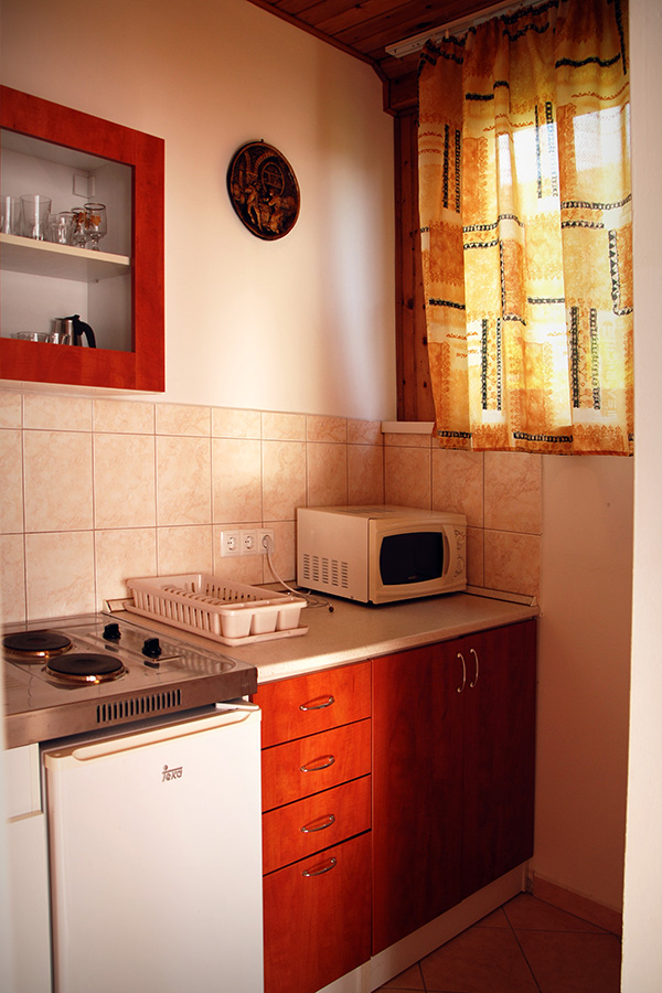 Kurdi Apartman Siófok – részlet
